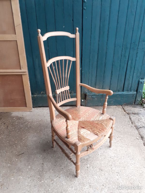 Fauteuil paillé provençal (image 2)