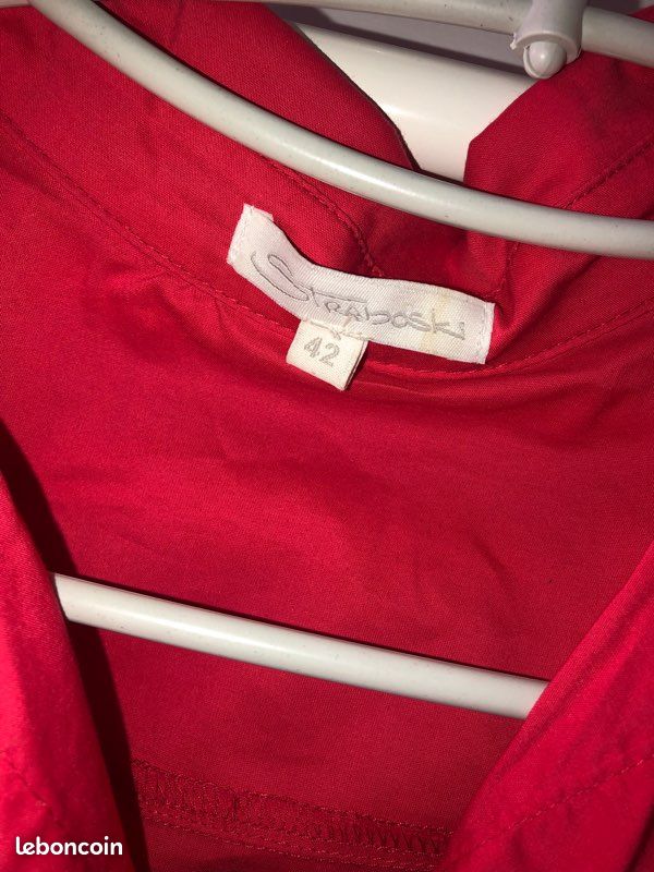 Chemisier rouge (image 3)