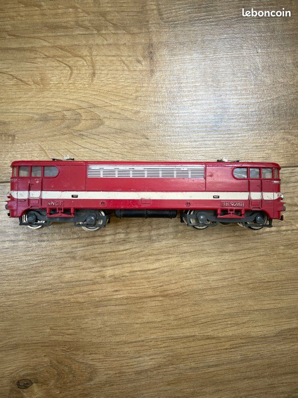 CB188 DISQUE ROUGE train Ho 244 Nacelle adaptable sur potence SNCF 6 CB188 DISQUE ROUGE train Ho 244 Nacelle adaptable sur potence SNCF 6