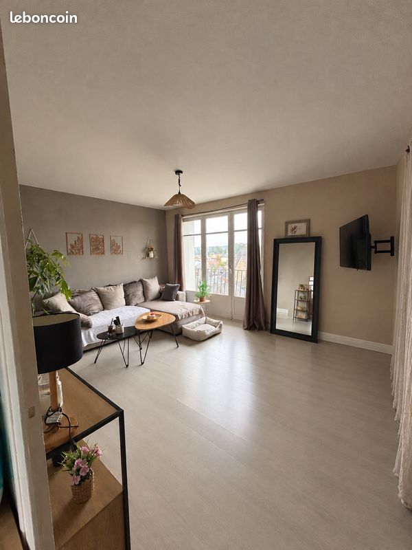 Appartement 2 pièces 56 m² · à La Ferté-Bernard · 56 m² · 650 €/mois
