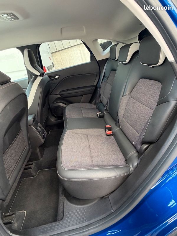 Renault Captur Intens TCE 140 (image 8)