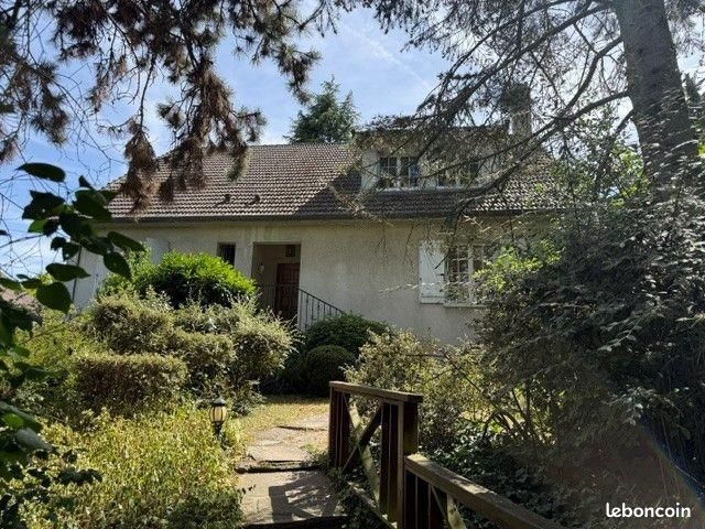 Maison 7 pièces 184 m² (image 1)