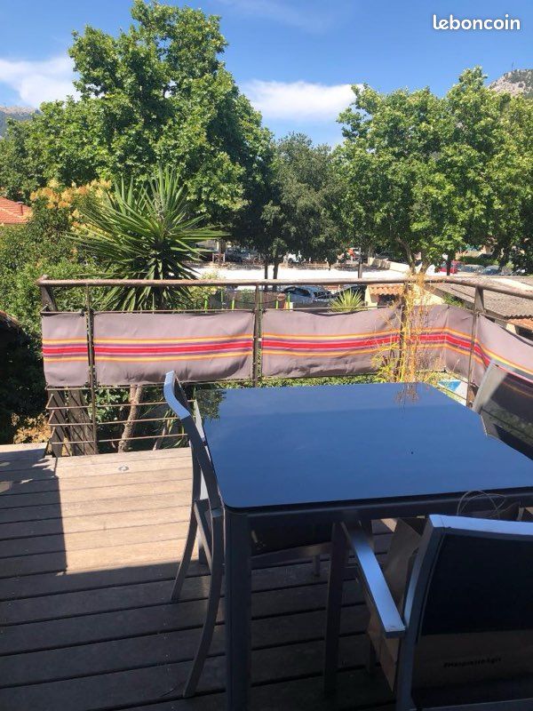 Appartement 4 pièces 100 m² · à Toulon · 100 m² · 1 460 €/mois