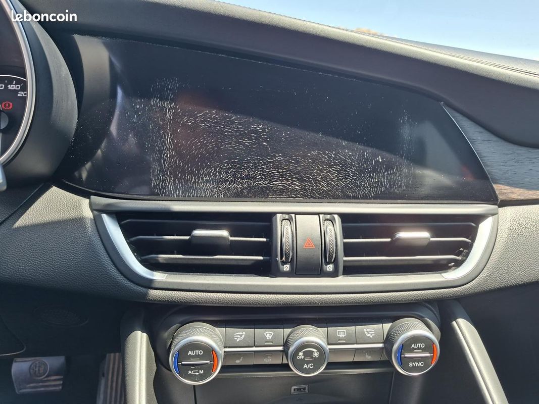 Alfa romeo giulia 2.2 jtdm 150 lusso bva - garantie 12 mois (image 8)