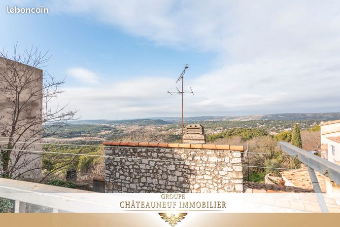 Maison de village 6 pièces 222 m²