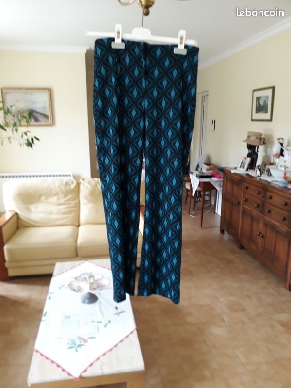 Pantalon femmes à jambes larges (image 1)