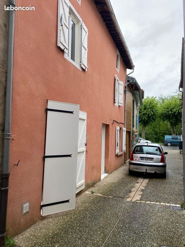 Maison 4 pièces 105 m² · à Sabarat · 105 m² · 83 000 €