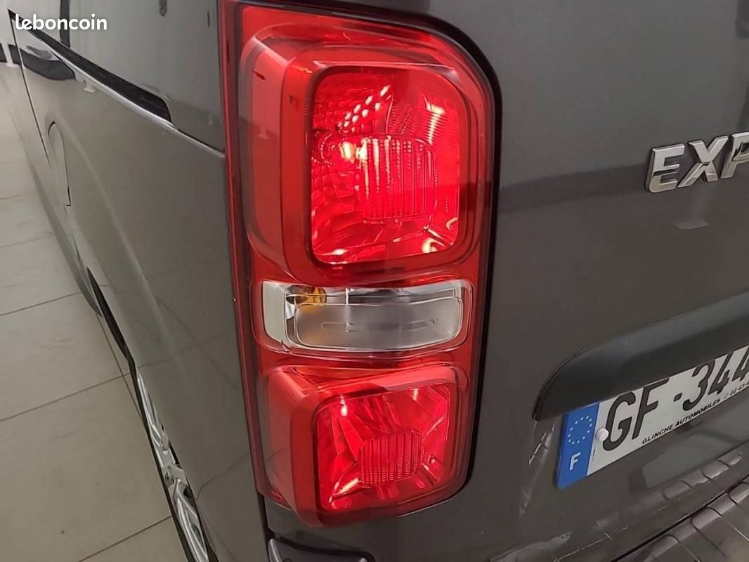 Peugeot Expert CABINE APPROFONDIE CA STANDARD BLUEHDI 180 S&S EAT8 - FIXE PREMIUM (image 17)