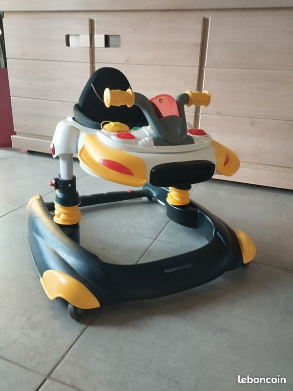 Trotteur Aubert Scooter des mers Équipement bébé