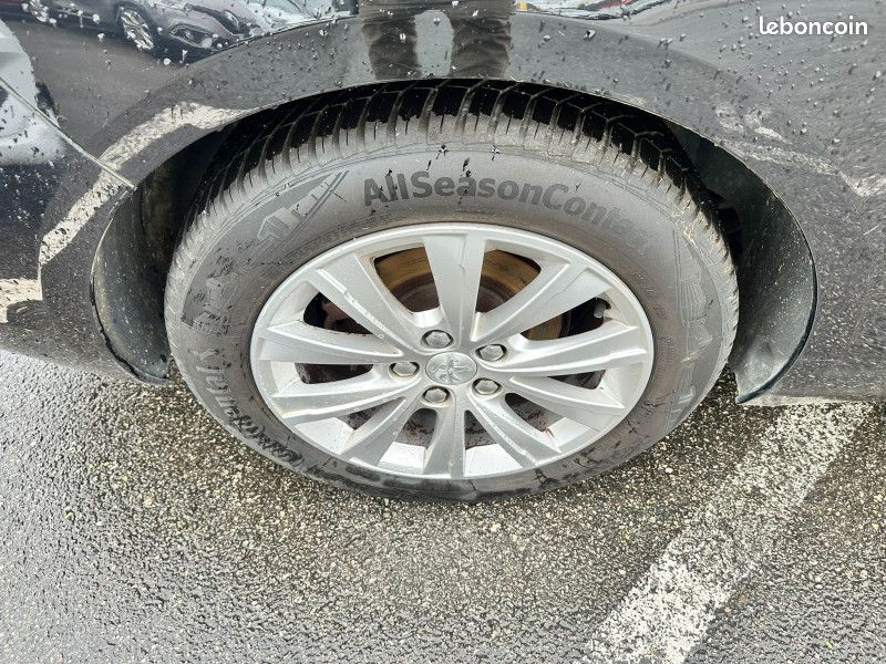 Peugeot 308 SW 1.5 BLUEHDI 130CH S&S STYLE (image 9)