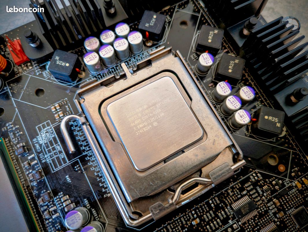 HEDT Intel Skulltrail D5400XS QX9775 – FBdimm 6400