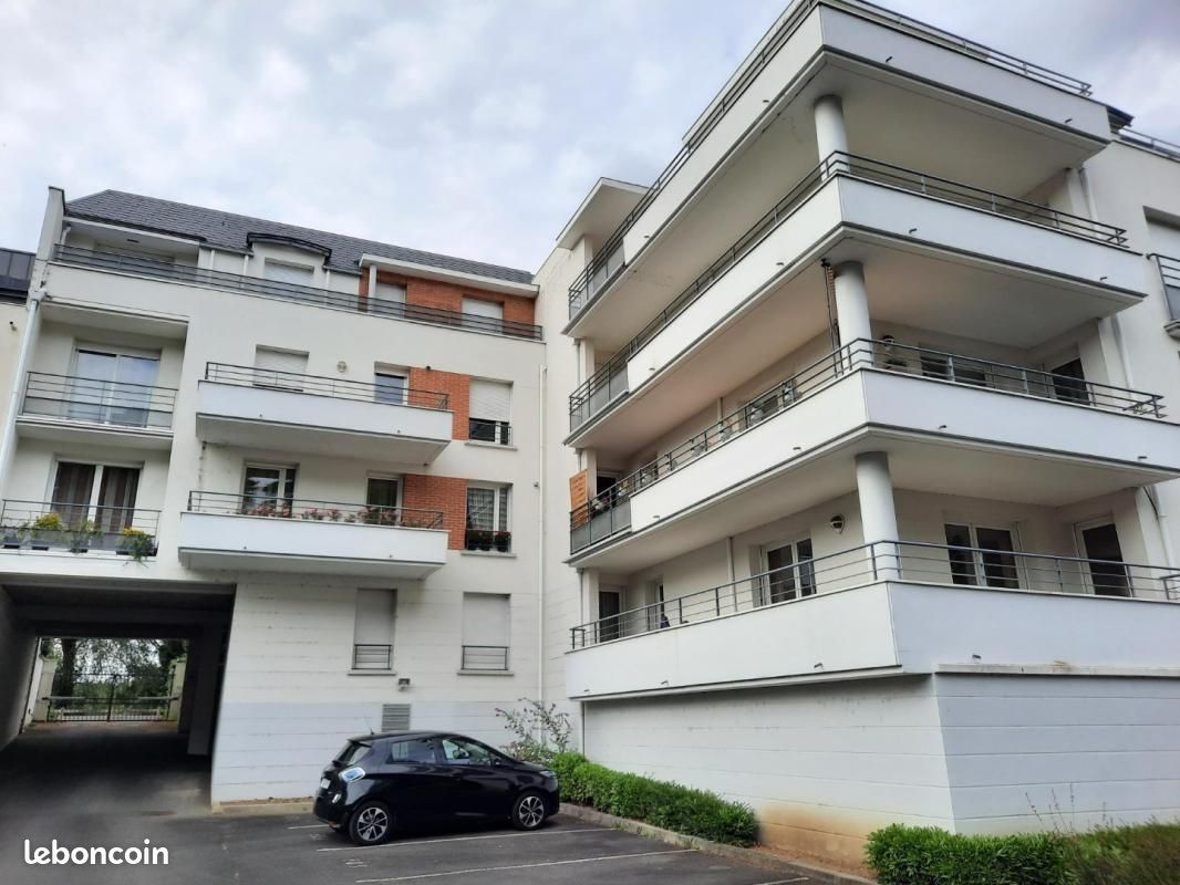 Appartement 2 pièces 49 m² · à Saint-Avertin · 49 m² · 650 €
