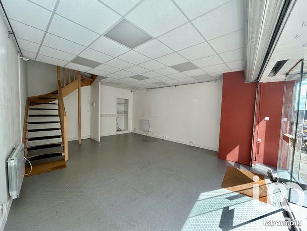Maison 2 pièces 64 m²