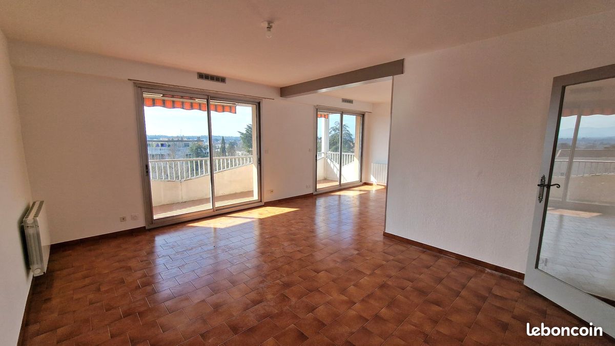 Appartement 3 pièces 65 m² · à Romans-sur-Isère · 65 m² · 143 000 €