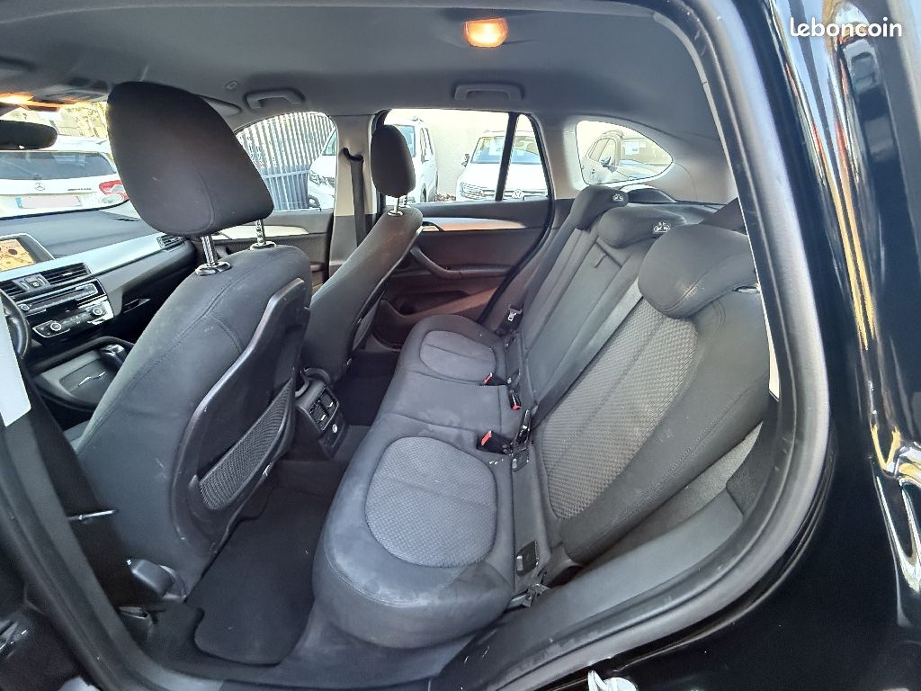 BMW X1 sDrive 18d 150 ch (image 8)