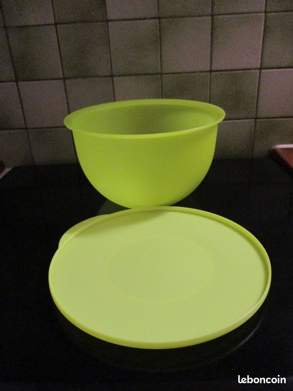 Tupperware plat lotus vert saladier avec couvercle 2.2 litre vintage
