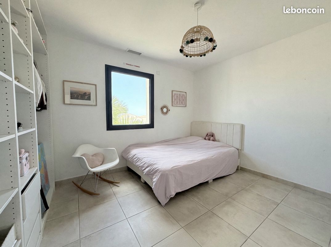 Villa contemporaine 2024 à 700 m de la mer • Piscine • Sans vis-à-vis (image 10)