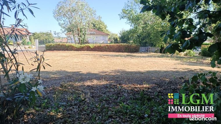 Terrain 846 m² Saint Felix De Rieutord
