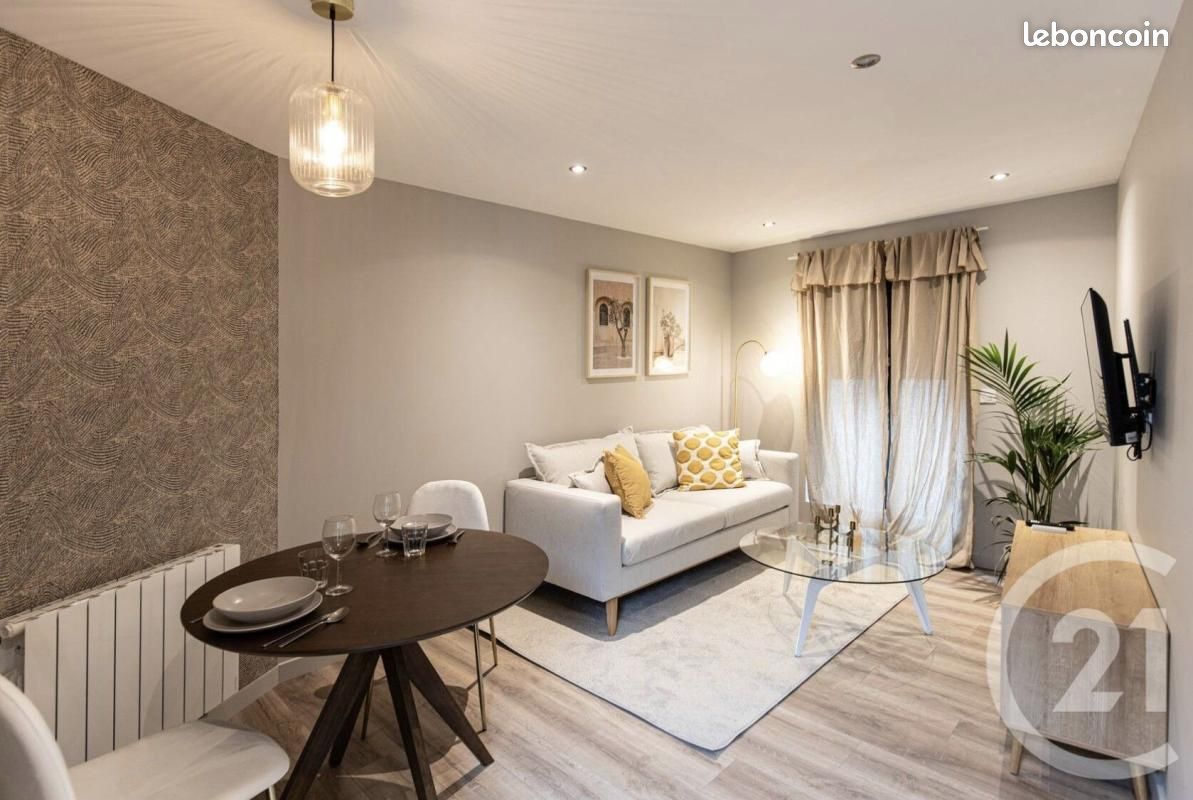 Appartement 2 pièces 26 m² · à Saint-Étienne · 26 m² · 490 €