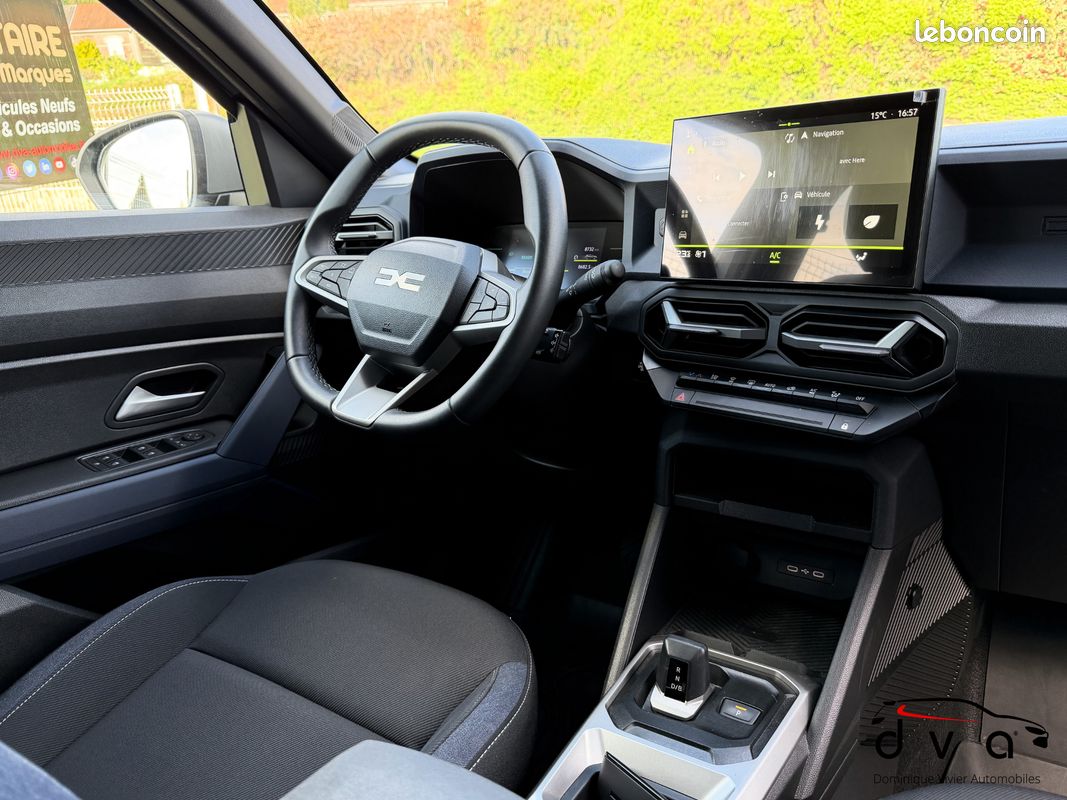Dacia Duster 1.6 Hybrid 140 ch Journey (image 8)