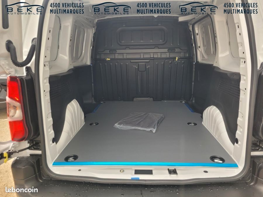 Peugeot Partner 18733 HT HDI 130 EAT8 STANDARD LIGHT 650KGS (image 12)