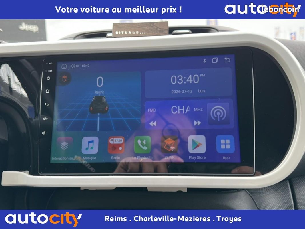 RENAULT TWINGO 0.9 Energy TCe - 90 Intens 2 (image 25)