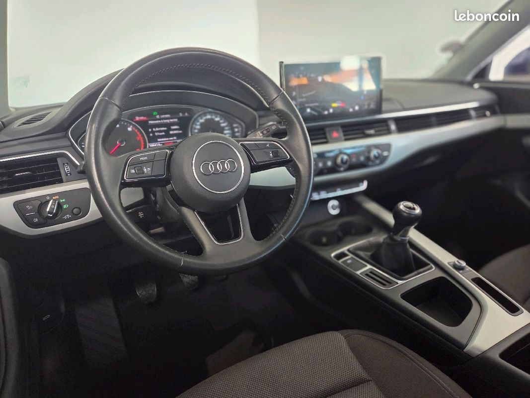 Audi A4 AVANT 35 TFSI 150CH BUSINESS LINE (image 9)