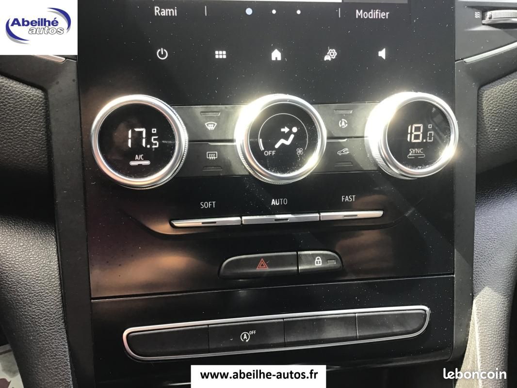 Renault Mégane IV SOCIETE BLUE DCI 115 - 21B AIR NAV 2PL (image 16)