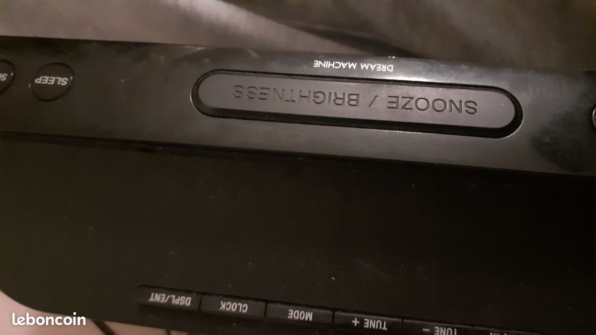 Radio (image 8)