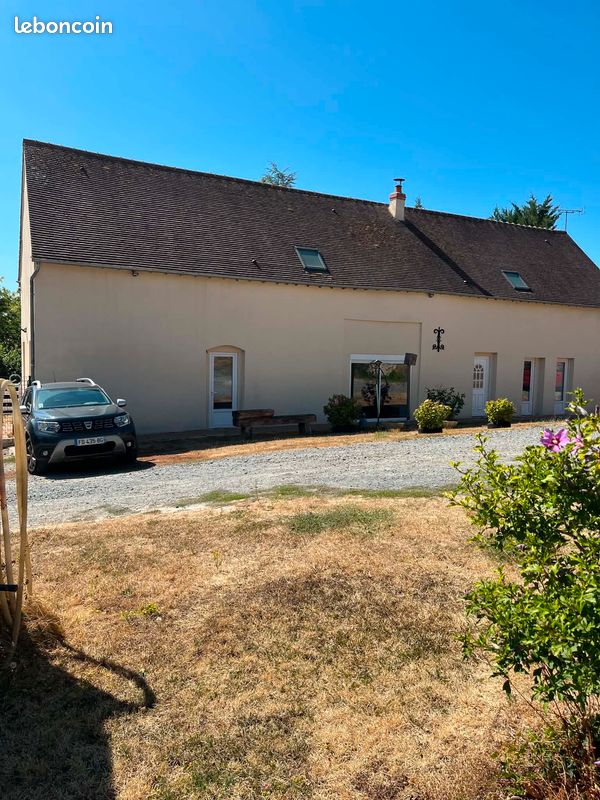 Maison 9 pièces 220 m² · à Sablons sur Huisne · 220 m² · 235 000 €