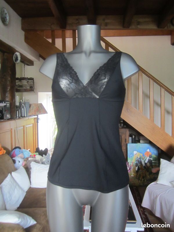 Caraco noir avec dentelle Well taille 38 (image 3)