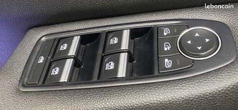 Renault Clio 5 1.3 TCE 130 INTENS EDC (image 15)