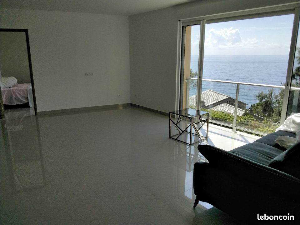 Appartement 3 pièces 70 m² · à Brando · 70 m² · 800 €