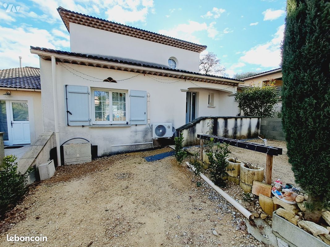 Maison 5 pièces 108 m² · à Montélimar · 108 m² · 219 000 €