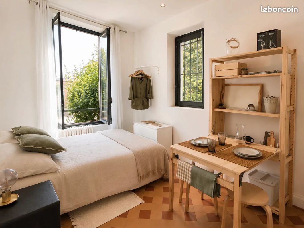 Appartement 1 pièce 18 m² · à Écully · 18 m² · 680 €/mois