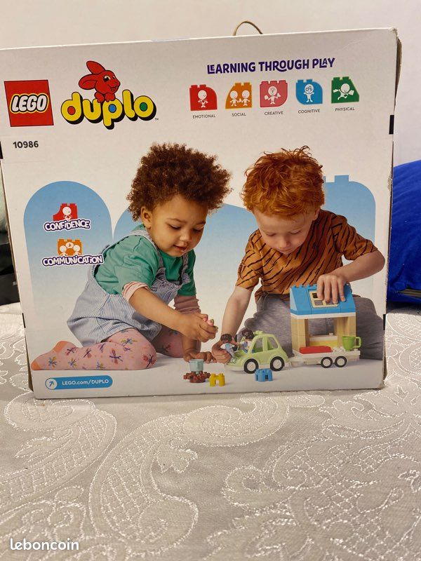 Lego (image 1)