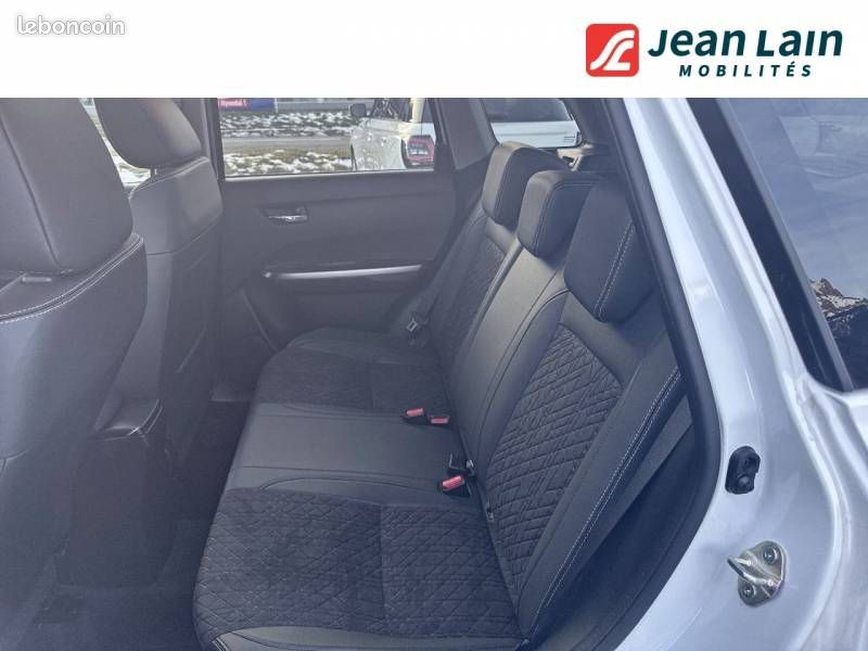 Suzuki Vitara 1.5 Dualjet Hybrid Allgrip Auto Style (image 28)