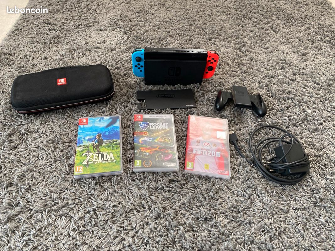 Nintendo switch + 3 jeux et une pochette Nintendo (image 1)
