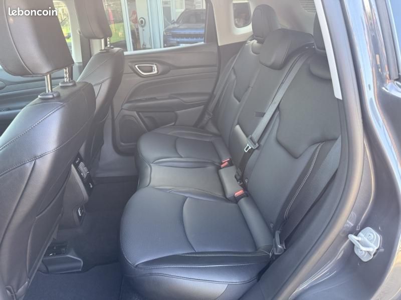 Jeep Compass 1.5 Turbo T4 130ch MHEV Summit 4x2 BVR7 (image 11)
