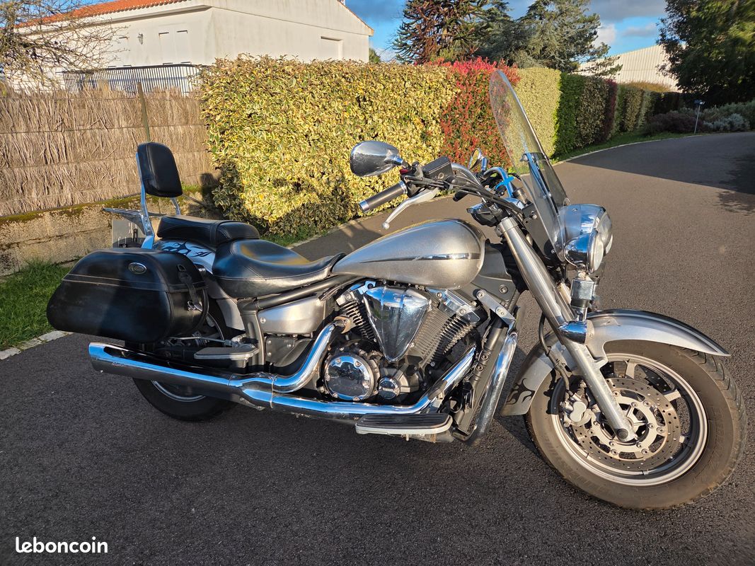 Sacoche Latérale En Cuir Noir Pour Yamaha XVS 1300 Midnight Star SR1 - Marque Craftride - Neuf Sous Emballage