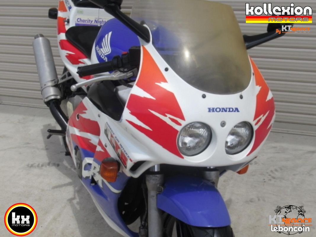Honda cbr 250 rr mc22 fireblade 1992 (image 4)