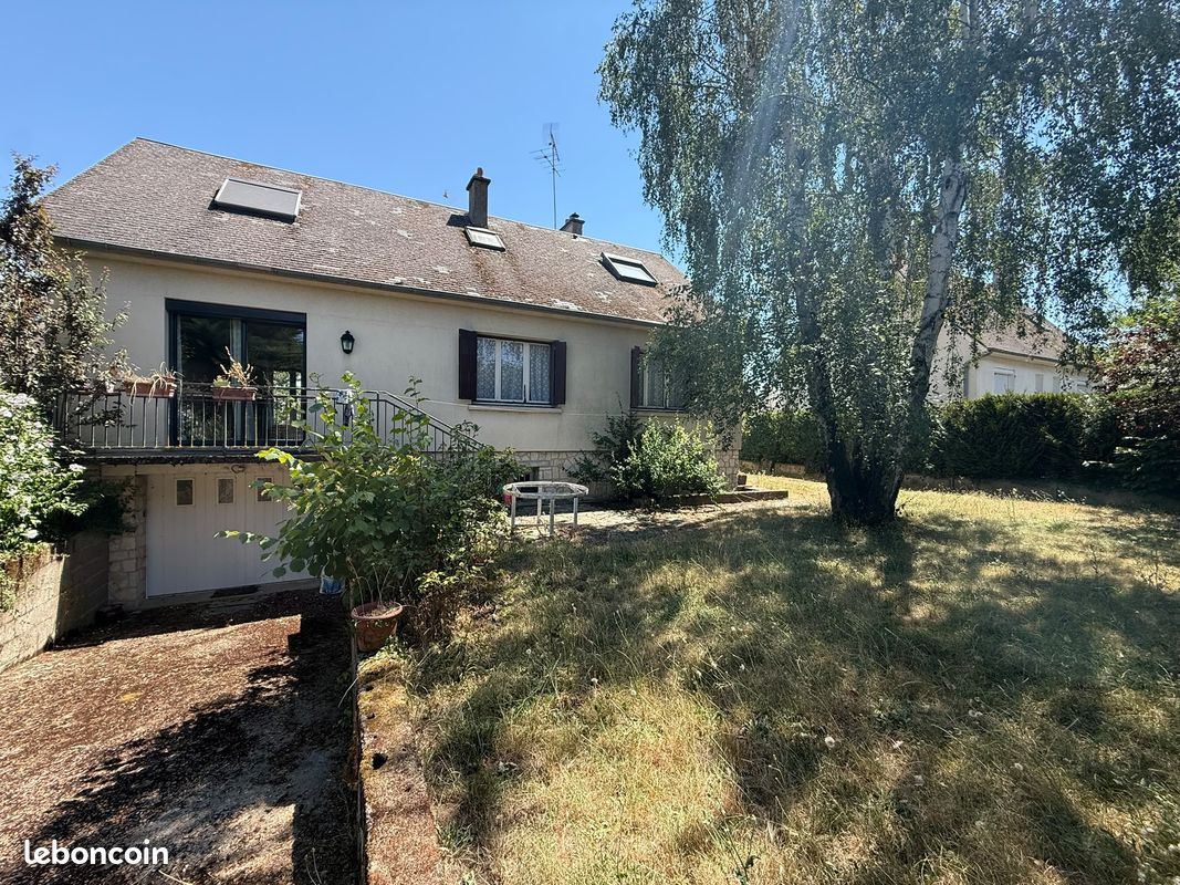 Maison 5 pièces 122 m² · à Toury · 122 m² · 177 000 €