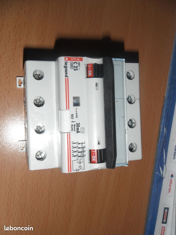Protections modulaire Legrand (image 3)