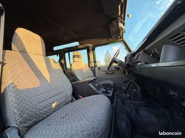Land Rover DEFENDER land rover defender 110 TD5 9 places (image 38)