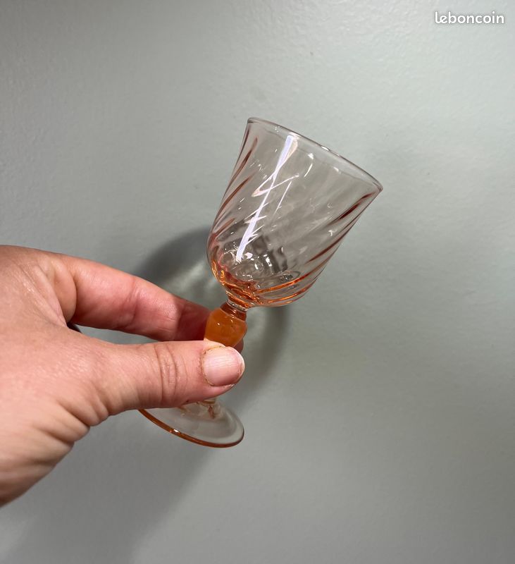 6 verres à liqueur torsadés Rosaline vintage (image 6)