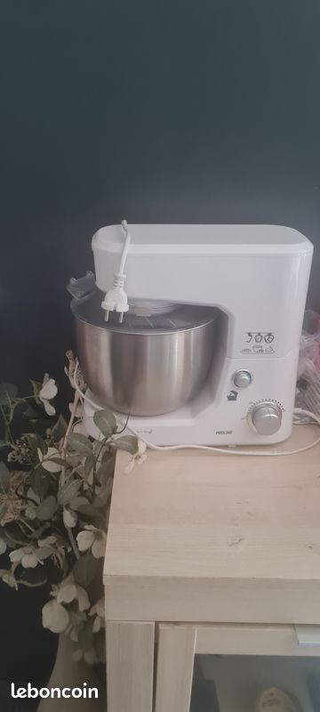 Robot pâtissier (image 1)