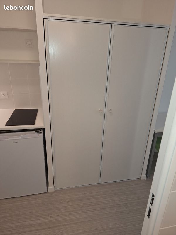 Appartement 1 pièce 17 m² · à Paris · 17 m² · 600 €/mois