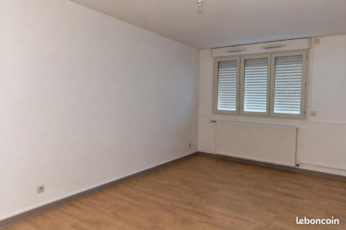 Appartement 2 pièces 50 m² · à Thizy-les-Bourgs · 50 m² · 421 €/mois
