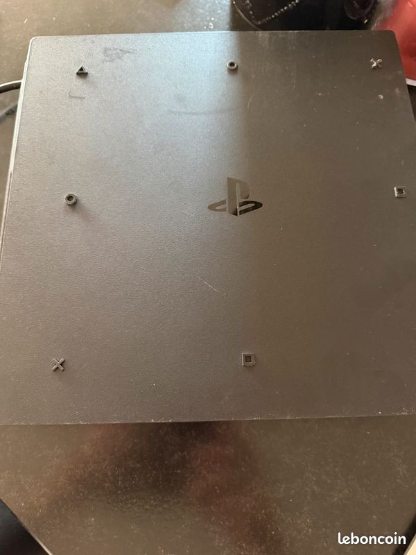 Console jeu PS4 (image 1)