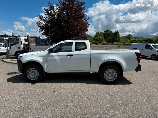 ISUZU D-MAX SPACE B-STRONG 2.2L 4X4 Disponible 31490 H.T (image 5)